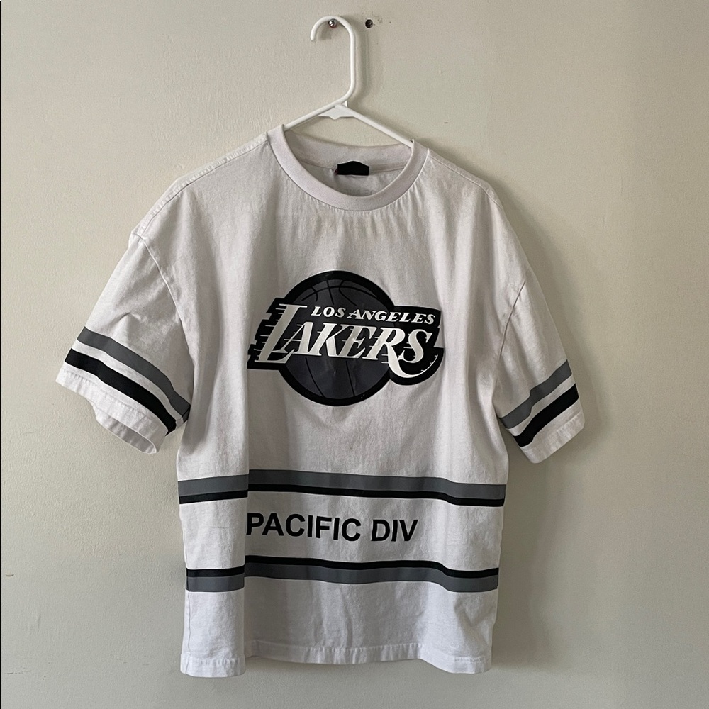 Los Angeles Lakers Graphic T-Shirt (Black + White)